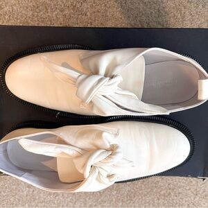 Jil Sander White Flats Minimalist Design
